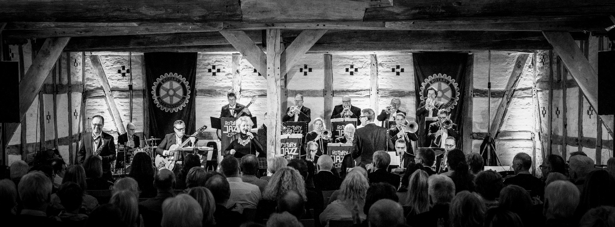 International Rotary Big Band auf der Bühne