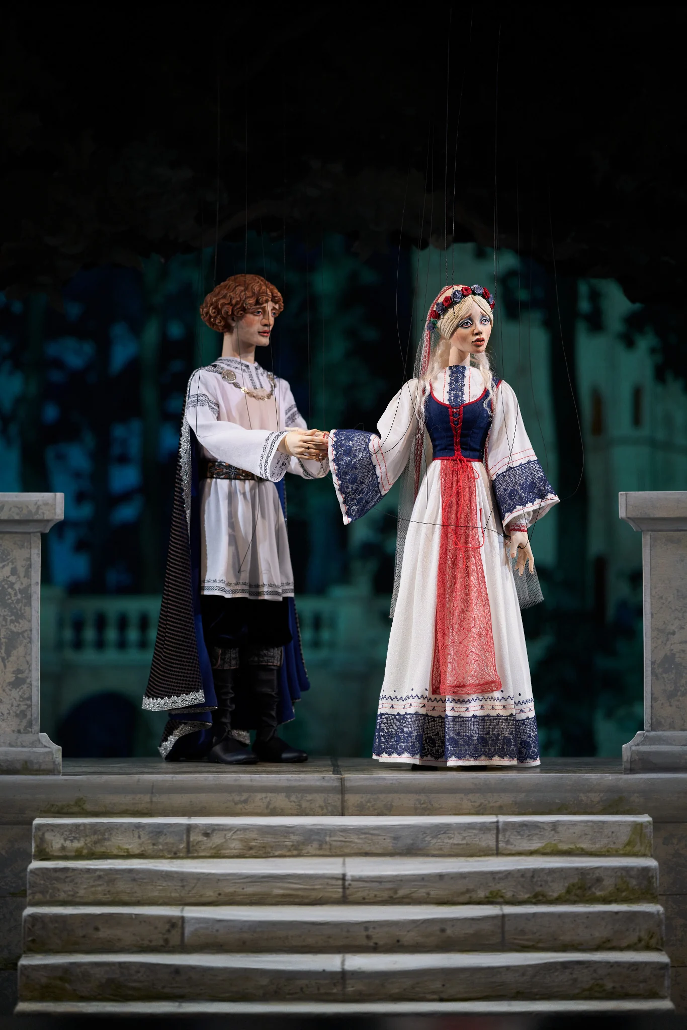 Zwei Marionetten in Rusalka