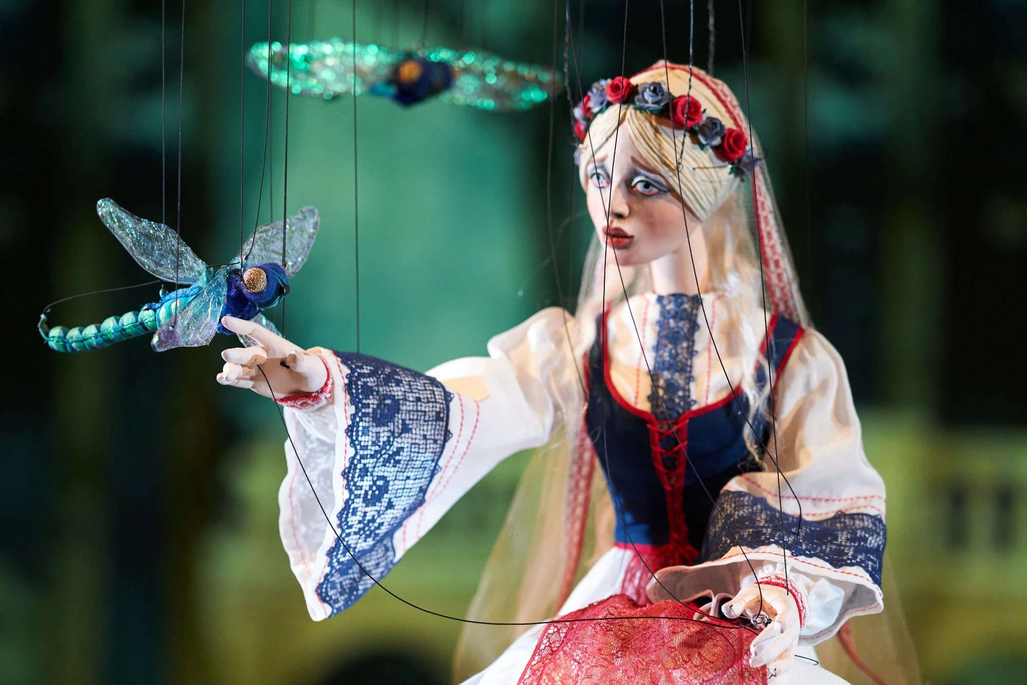 Rusalka mit Libelle