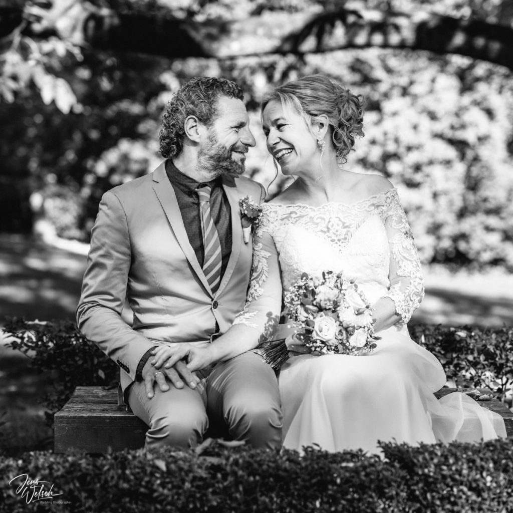 verliebt-im-garten-von-heinrich-vogeler